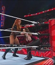 WWE_Monday_Night_Raw_2022_12_05_720p_HDTV_x264-NWCHD_mp4_006901285.jpg