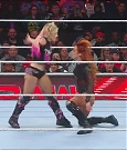 WWE_Monday_Night_Raw_2022_12_05_720p_HDTV_x264-NWCHD_mp4_006934618.jpg