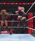 WWE_Monday_Night_Raw_2022_12_05_720p_HDTV_x264-NWCHD_mp4_006943027.jpg