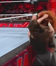 WWE_Monday_Night_Raw_2022_12_05_720p_HDTV_x264-NWCHD_mp4_006961045.jpg