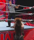 WWE_Monday_Night_Raw_2022_12_05_720p_HDTV_x264-NWCHD_mp4_006962246.jpg