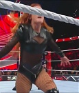 WWE_Monday_Night_Raw_2022_12_05_720p_HDTV_x264-NWCHD_mp4_007087172.jpg