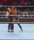 WWE_Monday_Night_Raw_2022_12_05_720p_HDTV_x264-NWCHD_mp4_007089974.jpg