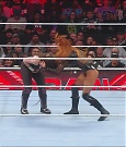 WWE_Monday_Night_Raw_2022_12_05_720p_HDTV_x264-NWCHD_mp4_007092777.jpg