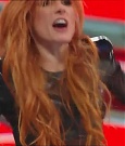 WWE_Monday_Night_Raw_2022_12_05_720p_HDTV_x264-NWCHD_mp4_007127212.jpg