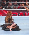 WWE_Monday_Night_Raw_2022_12_05_720p_HDTV_x264-NWCHD_mp4_007139224.jpg