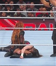 WWE_Monday_Night_Raw_2022_12_05_720p_HDTV_x264-NWCHD_mp4_007140825.jpg