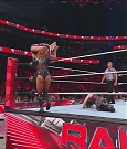 WWE_Monday_Night_Raw_2022_12_05_720p_HDTV_x264-NWCHD_mp4_007236521.jpg