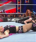 WWE_Monday_Night_Raw_2022_12_05_720p_HDTV_x264-NWCHD_mp4_007265350.jpg
