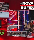 WWE_Monday_Night_Raw_2022_12_05_720p_HDTV_x264-NWCHD_mp4_007278162.jpg