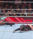 WWE_Monday_Night_Raw_2022_12_05_720p_HDTV_x264-NWCHD_mp4_007290408.jpg