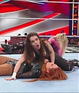 WWE_Monday_Night_Raw_2022_12_05_720p_HDTV_x264-NWCHD_mp4_007334852.jpg