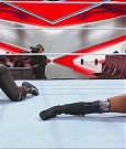 WWE_Monday_Night_Raw_2022_12_05_720p_HDTV_x264-NWCHD_mp4_007458576.jpg