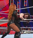 WWE_Monday_Night_Raw_2022_12_05_720p_HDTV_x264-NWCHD_mp4_007478996.jpg