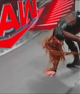 WWE_Monday_Night_Raw_2022_12_05_720p_HDTV_x264-NWCHD_mp4_007504221.jpg