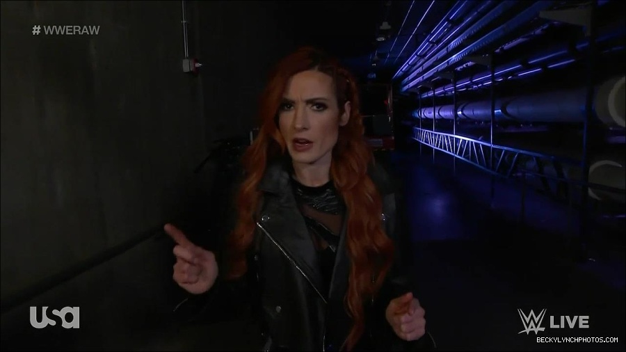 WWE_Monday_Night_Raw_2022_12_19_720p_HDTV_x264-NWCHD_mp4_005592624.jpg