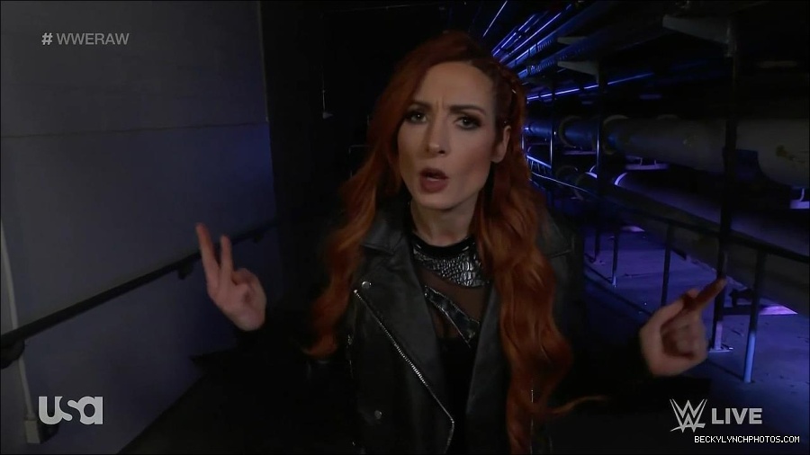 WWE_Monday_Night_Raw_2022_12_19_720p_HDTV_x264-NWCHD_mp4_005625056.jpg
