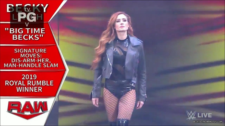 WWE_Monday_Night_Raw_2022_12_19_720p_HDTV_x264-NWCHD_mp4_005723722.jpg
