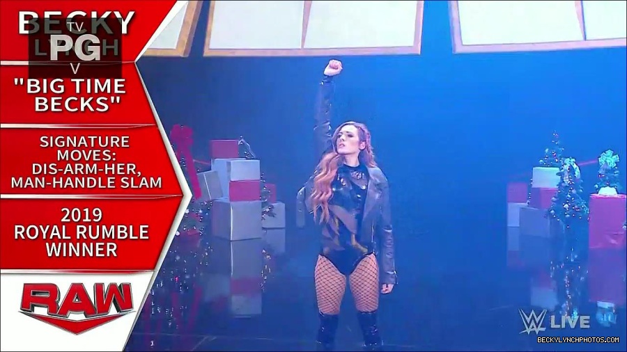 WWE_Monday_Night_Raw_2022_12_19_720p_HDTV_x264-NWCHD_mp4_005728927.jpg