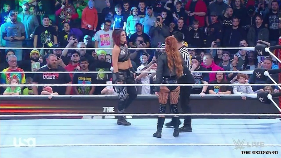 WWE_Monday_Night_Raw_2022_12_19_720p_HDTV_x264-NWCHD_mp4_005775374.jpg