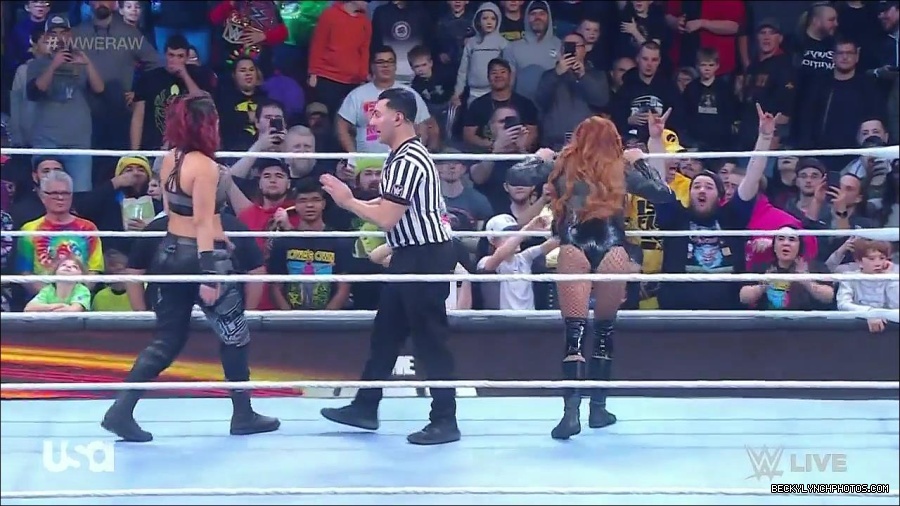 WWE_Monday_Night_Raw_2022_12_19_720p_HDTV_x264-NWCHD_mp4_005776975.jpg