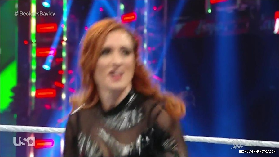 WWE_Monday_Night_Raw_2022_12_19_720p_HDTV_x264-NWCHD_mp4_005817816.jpg