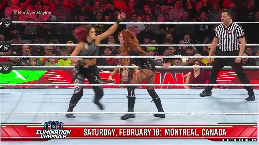 WWE_Monday_Night_Raw_2022_12_19_720p_HDTV_x264-NWCHD_mp4_006092224.jpg