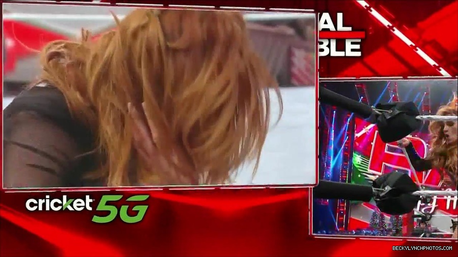 WWE_Monday_Night_Raw_2022_12_19_720p_HDTV_x264-NWCHD_mp4_006149481.jpg