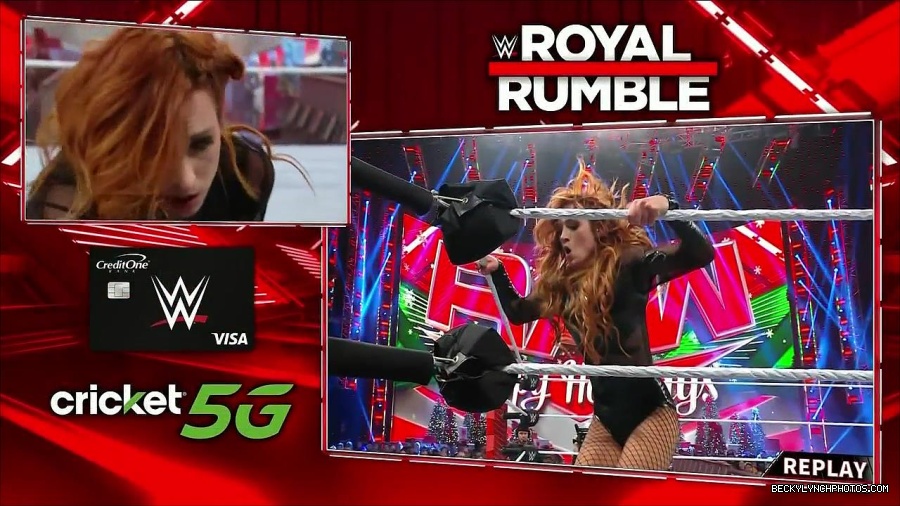 WWE_Monday_Night_Raw_2022_12_19_720p_HDTV_x264-NWCHD_mp4_006150282.jpg