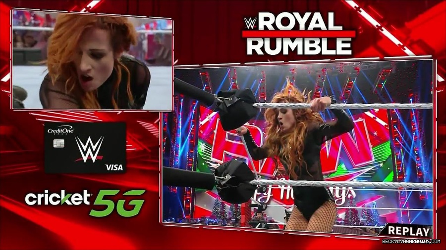 WWE_Monday_Night_Raw_2022_12_19_720p_HDTV_x264-NWCHD_mp4_006150682.jpg