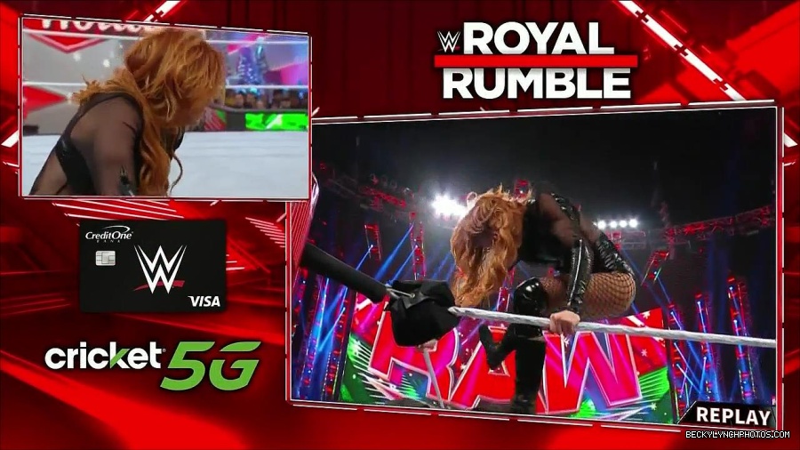 WWE_Monday_Night_Raw_2022_12_19_720p_HDTV_x264-NWCHD_mp4_006153085.jpg