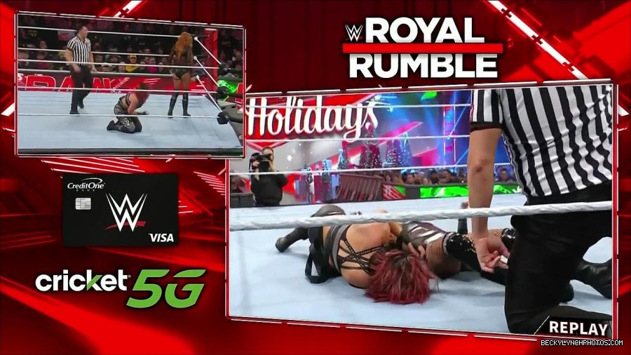 WWE_Monday_Night_Raw_2022_12_19_720p_HDTV_x264-NWCHD_mp4_006158690.jpg