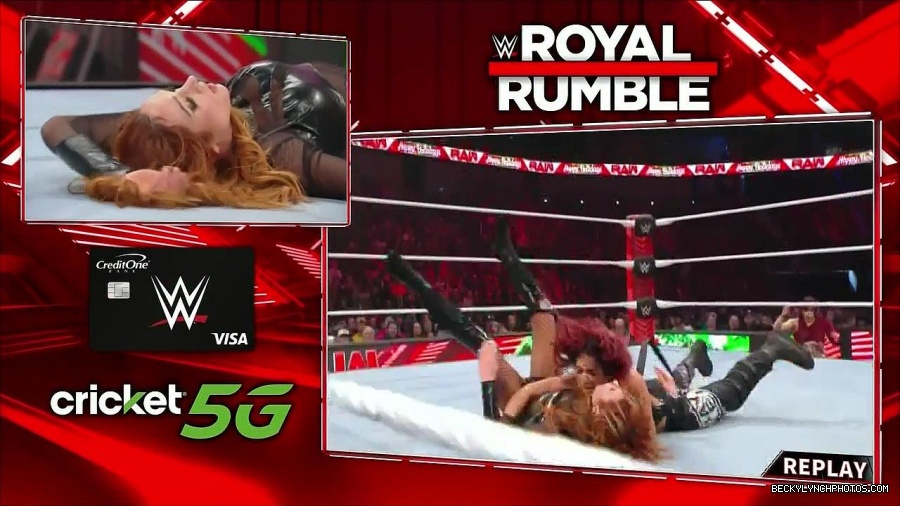 WWE_Monday_Night_Raw_2022_12_19_720p_HDTV_x264-NWCHD_mp4_006308440.jpg
