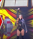 WWE_Monday_Night_Raw_2022_12_19_720p_HDTV_x264-NWCHD_mp4_005727726.jpg