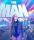 WWE_Monday_Night_Raw_2022_12_19_720p_HDTV_x264-NWCHD_mp4_005737736.jpg