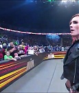 WWE_Monday_Night_Raw_2022_12_19_720p_HDTV_x264-NWCHD_mp4_005750549.jpg