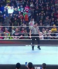 WWE_Monday_Night_Raw_2022_12_19_720p_HDTV_x264-NWCHD_mp4_005755754.jpg