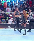 WWE_Monday_Night_Raw_2022_12_19_720p_HDTV_x264-NWCHD_mp4_005774172.jpg