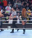 WWE_Monday_Night_Raw_2022_12_19_720p_HDTV_x264-NWCHD_mp4_005776575.jpg