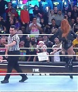 WWE_Monday_Night_Raw_2022_12_19_720p_HDTV_x264-NWCHD_mp4_005777776.jpg