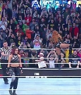 WWE_Monday_Night_Raw_2022_12_19_720p_HDTV_x264-NWCHD_mp4_005779778.jpg