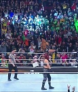 WWE_Monday_Night_Raw_2022_12_19_720p_HDTV_x264-NWCHD_mp4_005781780.jpg