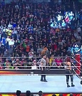 WWE_Monday_Night_Raw_2022_12_19_720p_HDTV_x264-NWCHD_mp4_005783782.jpg