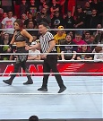 WWE_Monday_Night_Raw_2022_12_19_720p_HDTV_x264-NWCHD_mp4_005796595.jpg