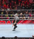 WWE_Monday_Night_Raw_2022_12_19_720p_HDTV_x264-NWCHD_mp4_005798997.jpg