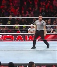 WWE_Monday_Night_Raw_2022_12_19_720p_HDTV_x264-NWCHD_mp4_005799798.jpg