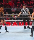 WWE_Monday_Night_Raw_2022_12_19_720p_HDTV_x264-NWCHD_mp4_005811009.jpg