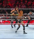 WWE_Monday_Night_Raw_2022_12_19_720p_HDTV_x264-NWCHD_mp4_005819017.jpg