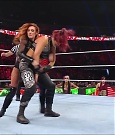 WWE_Monday_Night_Raw_2022_12_19_720p_HDTV_x264-NWCHD_mp4_005821420.jpg