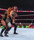 WWE_Monday_Night_Raw_2022_12_19_720p_HDTV_x264-NWCHD_mp4_005822220.jpg